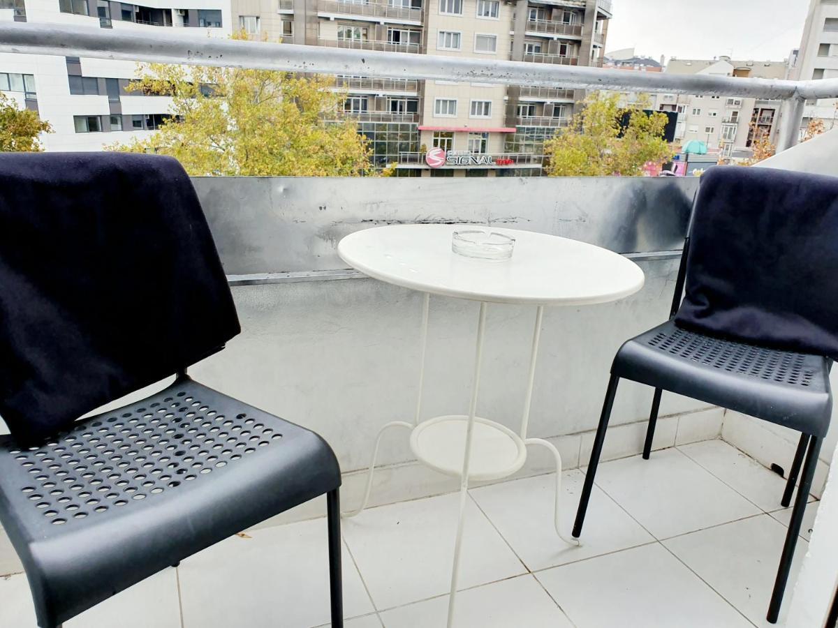 Stan Na Dan Angel Apartment Novi Sad Exterior foto